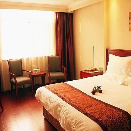 Greentree Inn Jiangsu Yancheng Dongtai Honglan Road Pedestrian Street Express Hotel Extérieur photo