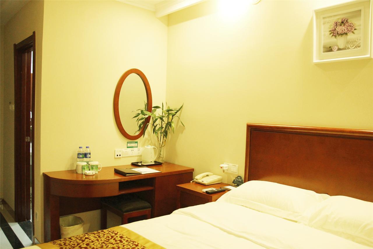 Greentree Inn Jiangsu Yancheng Dongtai Honglan Road Pedestrian Street Express Hotel Extérieur photo